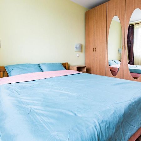 Cozy Apartment Бухарест Екстер'єр фото