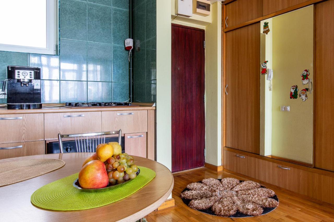 Cozy Apartment Бухарест Екстер'єр фото